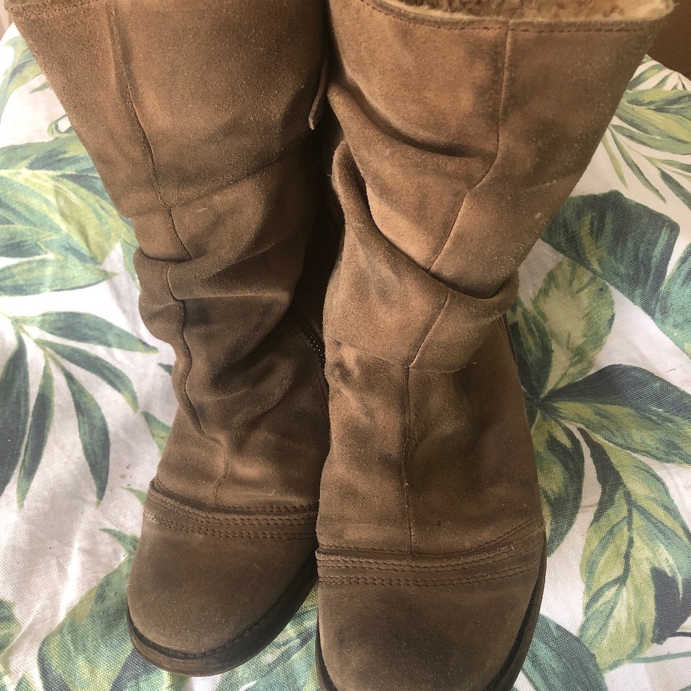 Shearling Suede boots